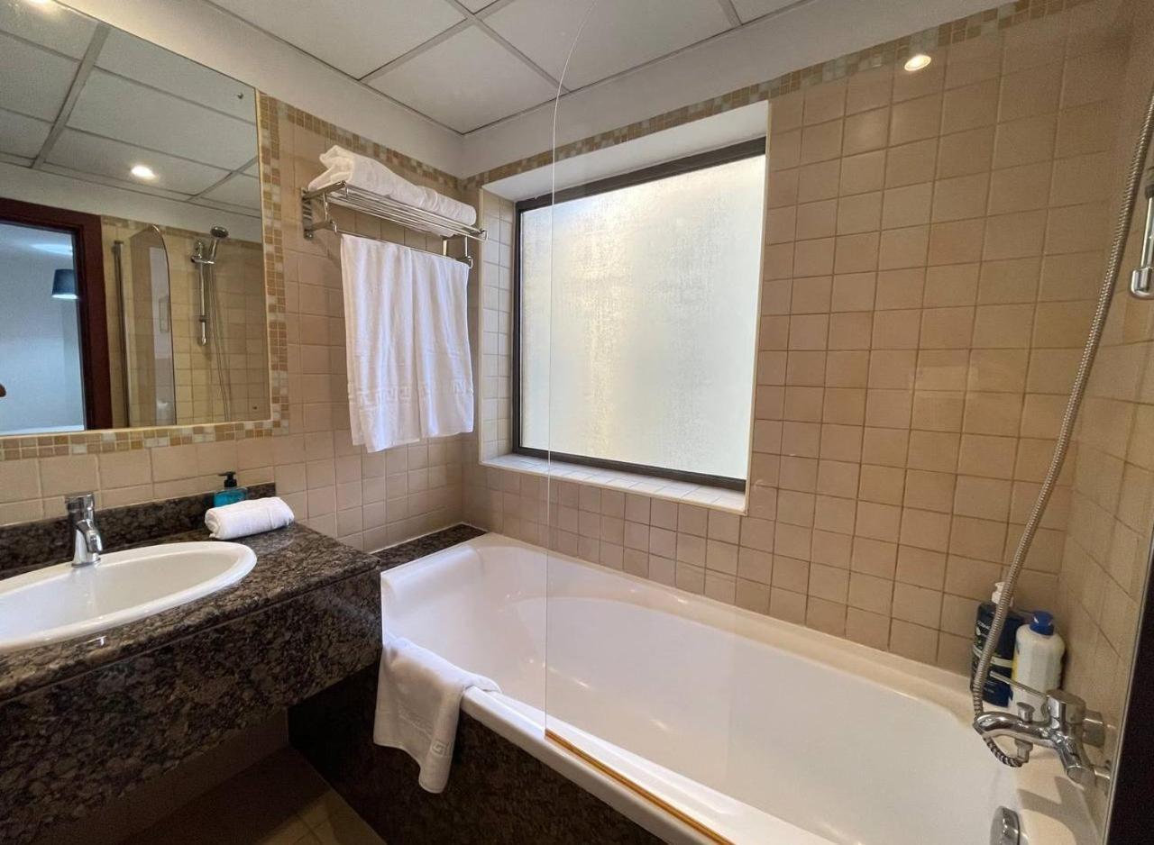 Luxury Jbr Apartments , Beach , Pool , Parking Ντουμπάι Εξωτερικό φωτογραφία